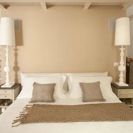 فندق مبيت وإفطار Mantatelure ليتشي