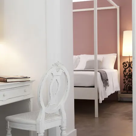 فندق مبيت وإفطار Mantatelure 4*