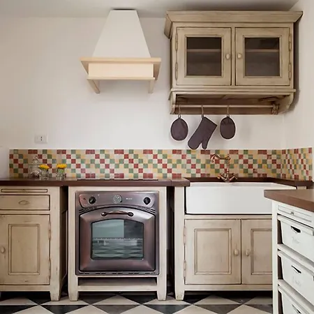 Mantatelure فندق مبيت وإفطار 4*