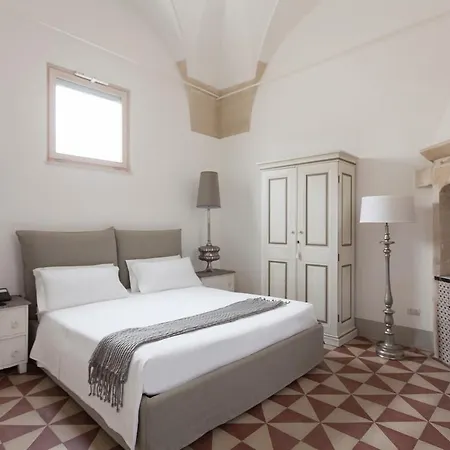 Mantatelure 3* Lecce