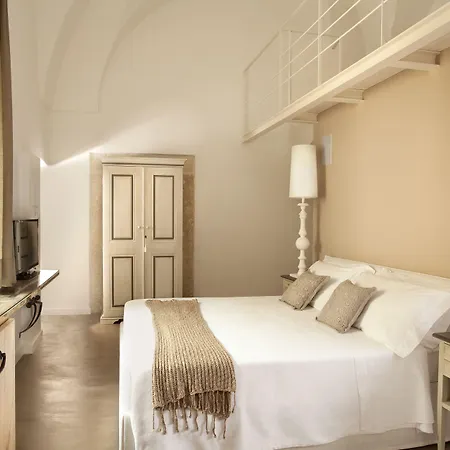 Mantatelure 4* Lecce